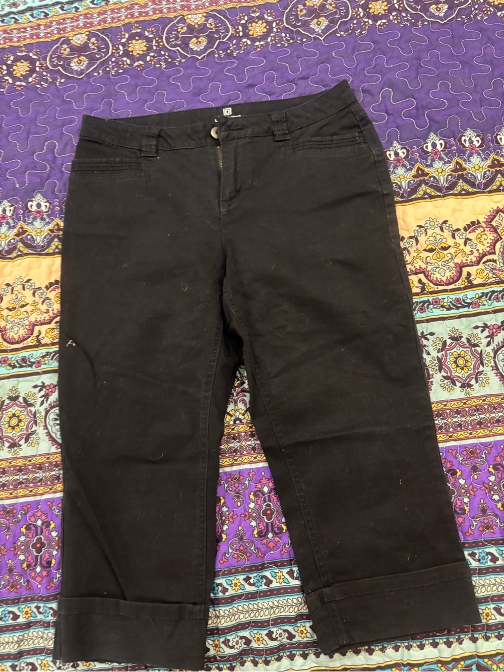 Liz Claiborne Black Capris Cropped Pants
